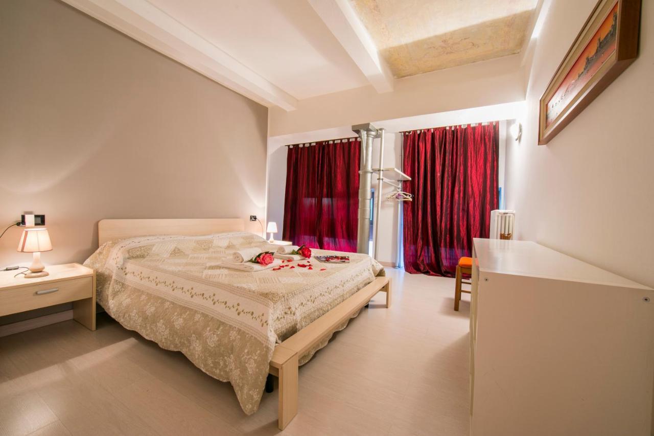 Menaggio Tosca Apartments Esterno foto
